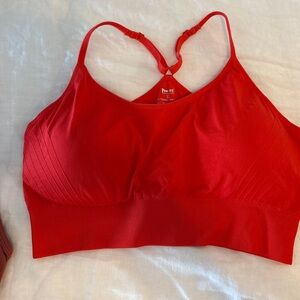 NWOT Red Seamless Sports Bra - Women